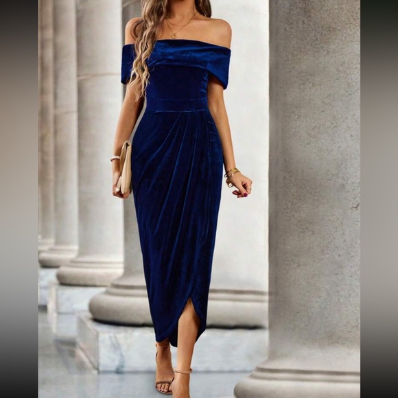 Luxe off shoulder wrap party prom wedding gown velvet dress - Picture 2 of 10